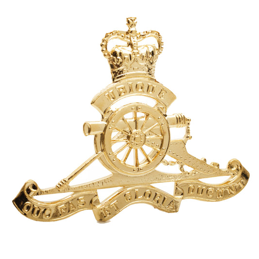 This sensational replica is the perfect hat badge for wear or for your collection. Featuring the Royal Regiment of Australian Artillery Corps badge in gold, this hat badge is designed to fit perfectly on standard uniform hats. Add this hat badge to your collection today. www.moralepatches.com.au