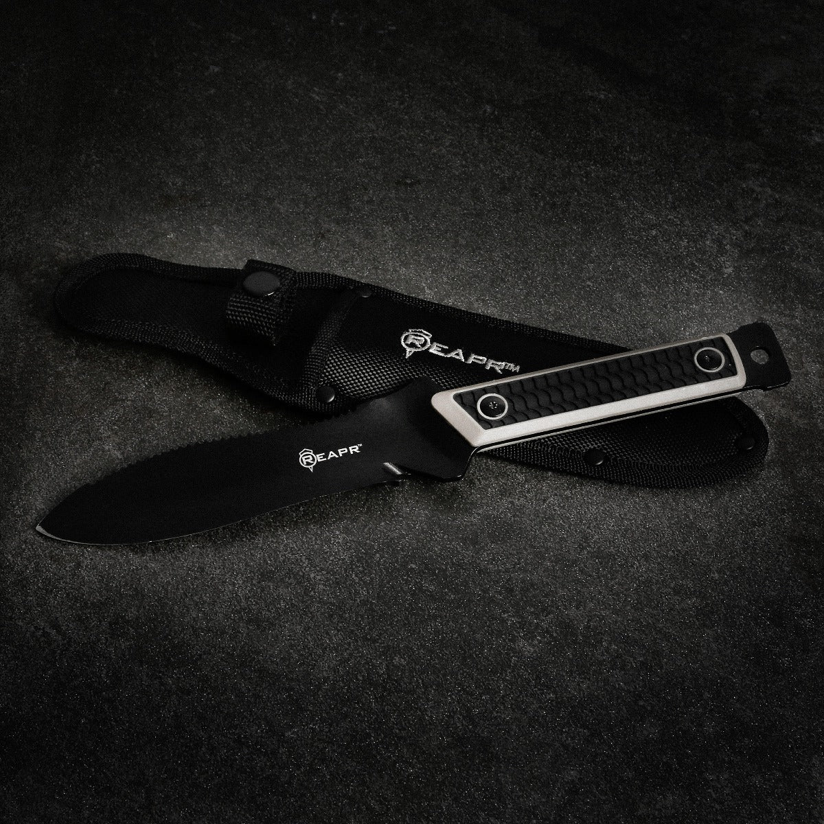 For the ultimate in fixed blade knives, tactical gear and garden tools, look no further than the Reapr 11017 Versa Hori Hori- a gardening knife, trowel, pocket tactical shovel and all round survival knife in one. www.moralepatches.com.au