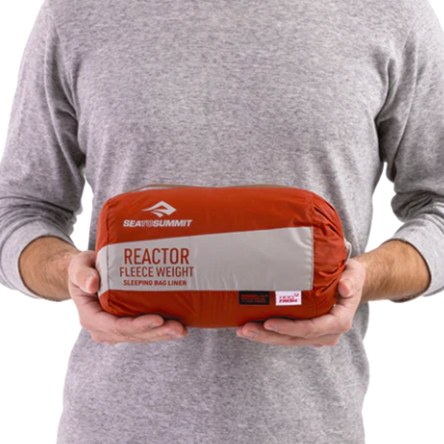Boost your sleep system’s warmth with the Reactor Fleeceweight. Thermolite® hollow-core fibres and grid fleece trap and reflect body heat, adding up to 8°C|14°F with minimal weight. www.moralepatches.com.au