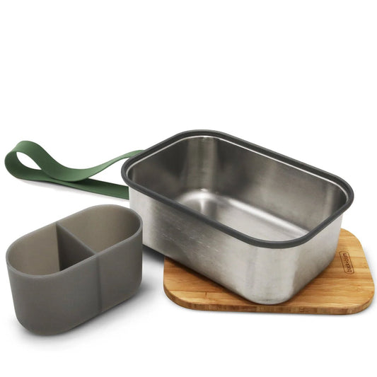 Whether you're meal prepping for the week or packing your lunch for work, this 1.25L lunch box is the perfect way to keep your food fresh and easily transportable. Plus, the added bamboo lid doubles as a convenient chopping board, making cooking and meal prep even easier. www.moralepatches.com.au
