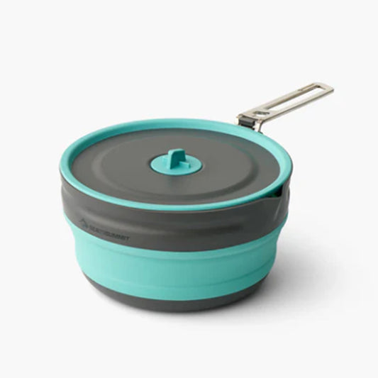 Sea to Summit pioneered collapsible camp cookware, and now elevates it to the next level. The Frontier Pouring Pot has EU food-grade silicone rubber sidewalls, allowing the pot to collapse down for packing then extend out when you're ready to create great outdoor meals. www.moralepatches.com.au