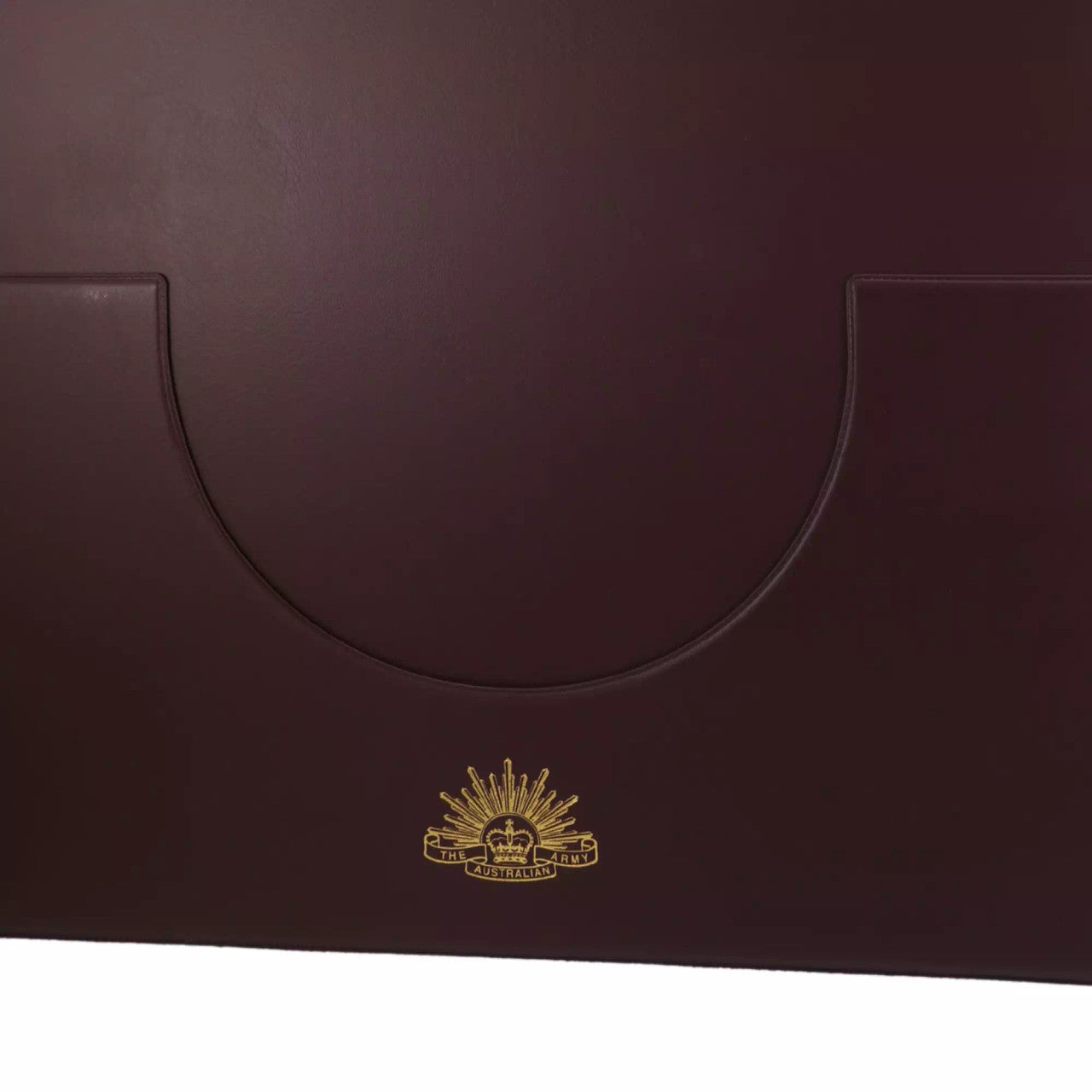 Keep your slouch hat in flawless condition with this purpose-built Rising Sun Edition carrier. Constructed from heavy-duty cardboard with heat-sealed PVC protection, it withstands the rigours of travel and storage without compromise.  www.moralepatches.com.au