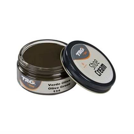 This soft cream, made with carnauba wax, nourishes and preserves your shoes while enriching the leather's colour. Ideal for both genuine and synthetic leather, it keeps your footwear looking vibrant and well-maintained.
www.moralepatches.com.au
