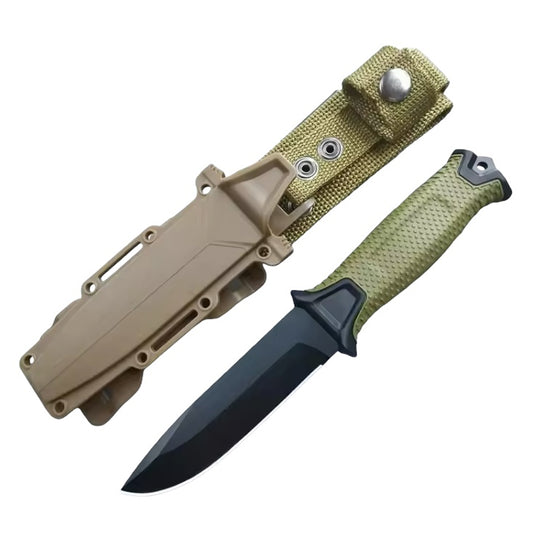 With a full tang, 420HC steel blade and rubberized diamond-texture grip, this is a knife you can rely on. The MOLLE-compatible multi-mount sheath system offers optimal customization, keeping your knife ever at the ready in combat situations. www.moralepatches.com.au
