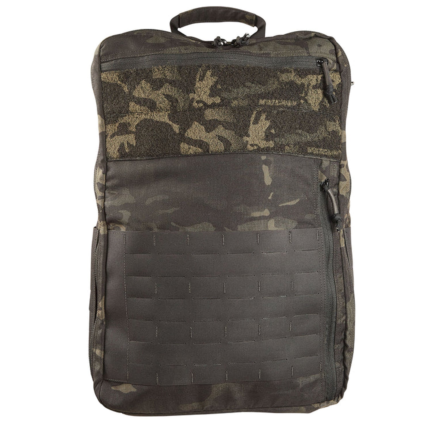 The Platatac Spur MSM 24 Day Pack is the larger of the two Spur MSM packs and boasts most of the same features as well as a larger carrying capacity. It features two zippered admin pockets on the front panel, two internal mesh zippered pockets. www.moralepatches.com.au