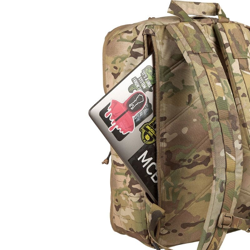 The Platatac Spur MSM 24 Day Pack is the larger of the two Spur MSM packs and boasts most of the same features as well as a larger carrying capacity. It features two zippered admin pockets on the front panel, two internal mesh zippered pockets. www.moralepatches.com.au