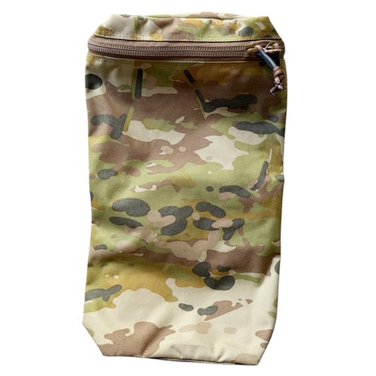 The RATS long pouch is based off our RATS pouch, we have extended the length to hold two ration packs and a 3L hydration bladder via the Velcro loop inside the lid. www.moralepatches.com.au