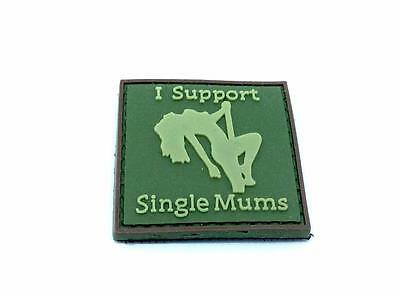 I Support Single Mums PVC Patch, Velcro backed Badge. Great for attaching to your field gear, jackets, shirts, pants, jeans, hats or even create your own patch board.  Size: 4.2x4.2cm