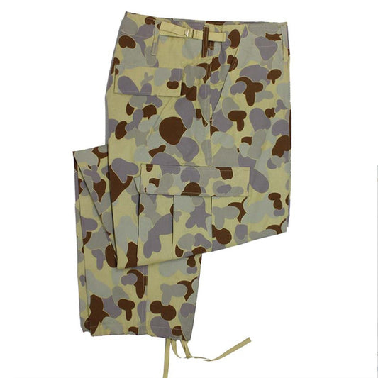 These trousers have all the features of the M-25 pants but with the benefit of a new and modern construction. In the plain colours, they are perfect for work and casual use. They don't just look the part either, a rugged poly/cotton blend makes these ideal for physical activities like paintball. www.moralepatches.com.au