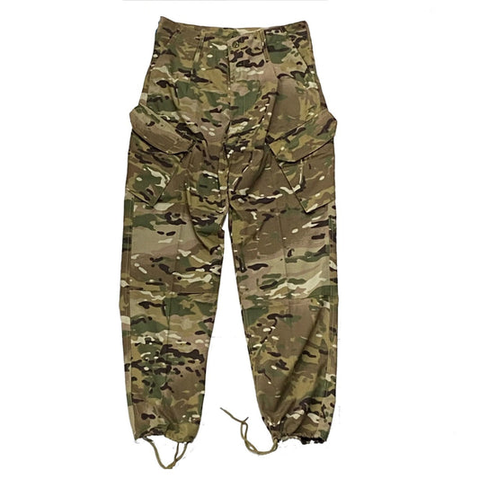 M25 Military Field Trousers Multicam  Cargo pockets on legs with buttons.  Button belt loops which suits belts up to 58mm  Zip Fly  Two rear pockets with buttons  Colour: Multicam  Material: Cotton Drill www.moralepatches.com.au